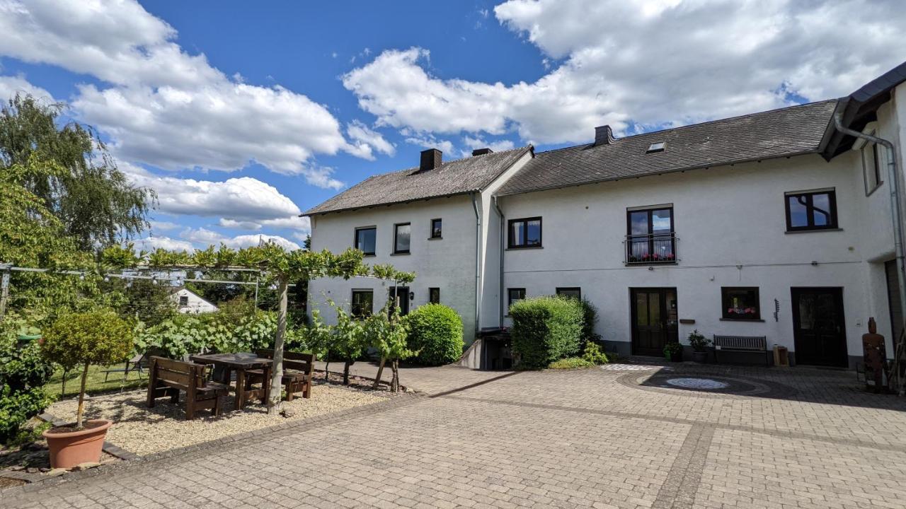 Apartament Weingut Harald Ludwig Osann-Monzel Zewnętrze zdjęcie